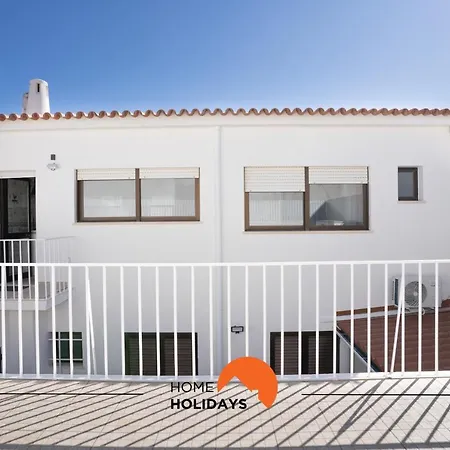 Holiday home #050 With Pool, Strip High Speed Wifi